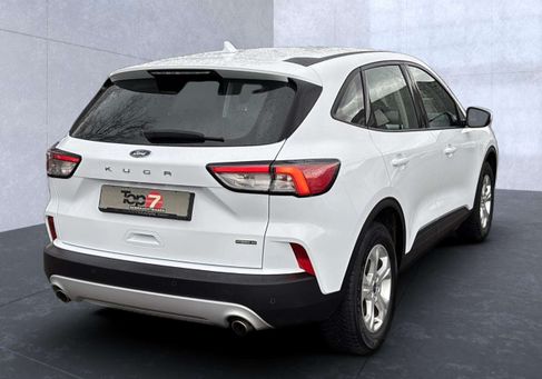 Ford Kuga, 2021