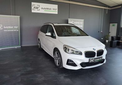 BMW 220, 2022
