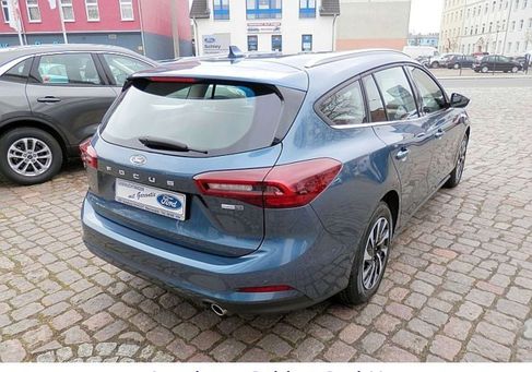 Ford Focus, 2023 3