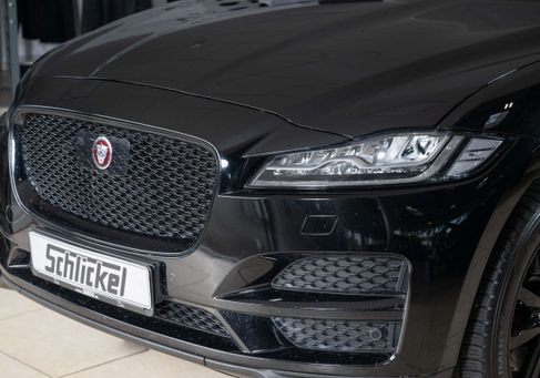 Jaguar F-Pace, 2020