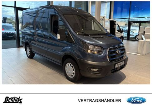 Ford Transit, 2022 3