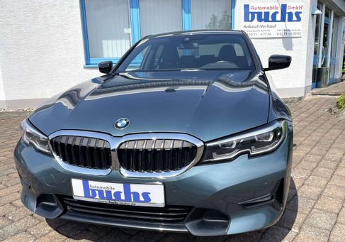 BMW 330, 2020