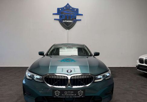 BMW 318, 2020