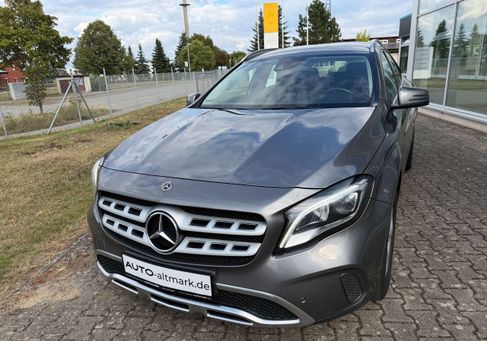 Mercedes-Benz GLA 180, 2019 2