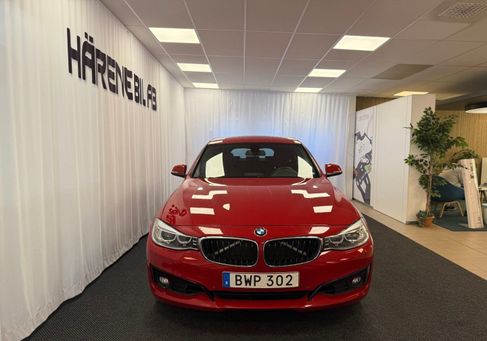 BMW 330 Gran Turismo, 2015