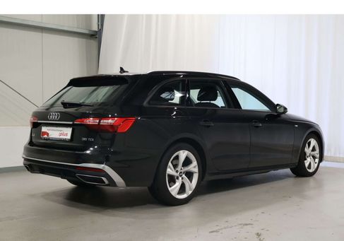 Audi A4, 2021
