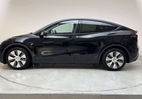 Tesla Model Y, 2024 2