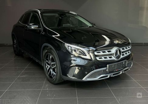 Mercedes-Benz GLA 200, 2019