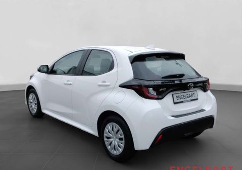 Toyota Yaris, 2024