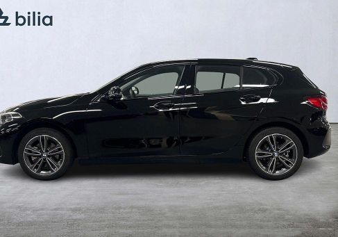 BMW 118, 2024 3