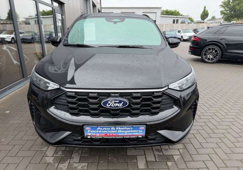 Ford Kuga, 2025