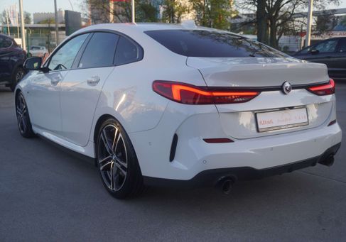 BMW 220, 2021