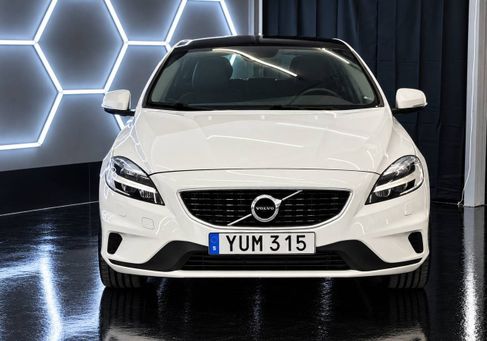 Volvo V40, 2018 2