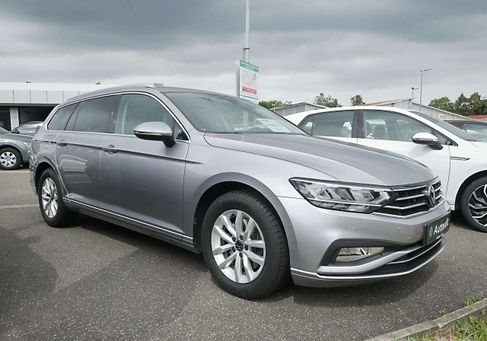 Volkswagen Passat Variant, 2023 2