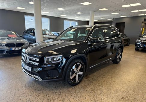 Mercedes-Benz GLB 200, 2023