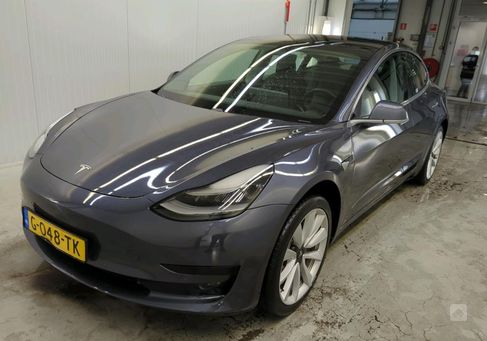 Tesla Model 3, 2019