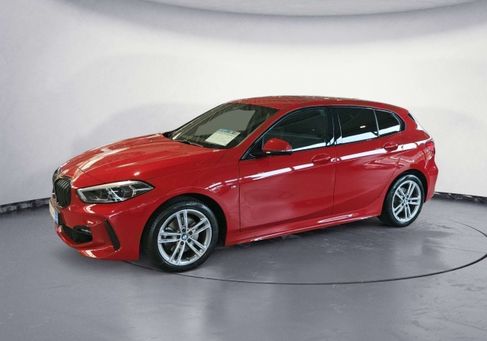 BMW 118, 2021