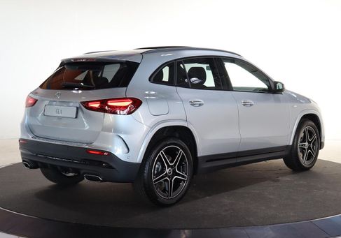 Mercedes-Benz GLA 250, 2025