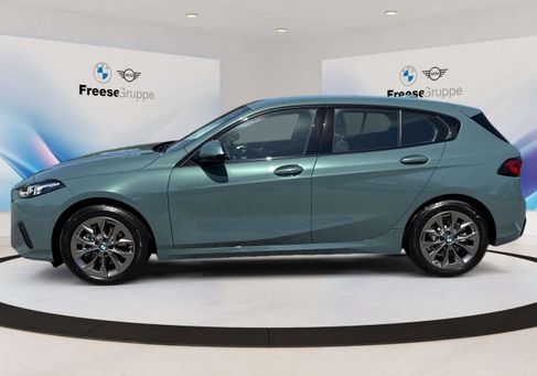 BMW 120, 2025