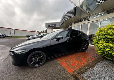 Mazda 3, 2025