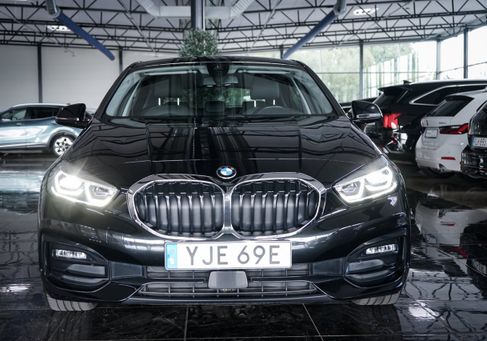BMW 120, 2023 2