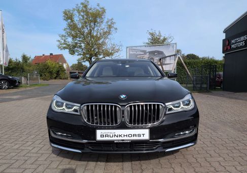 BMW 740, 2018 3