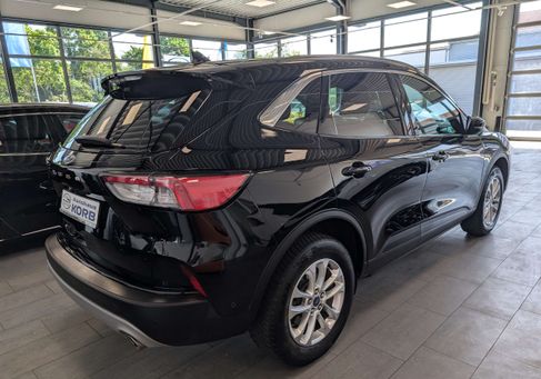 Ford Kuga, 2023