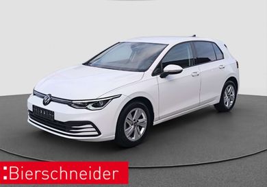 Volkswagen Golf, 2023