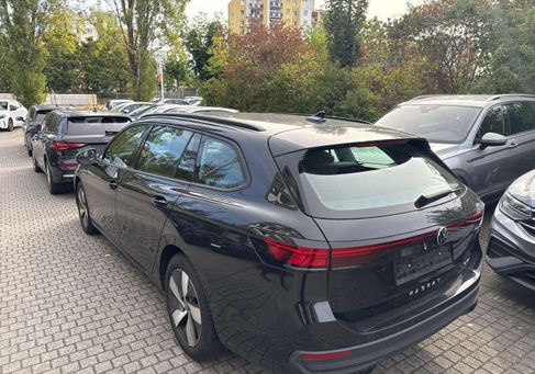 Volkswagen Passat, 2025
