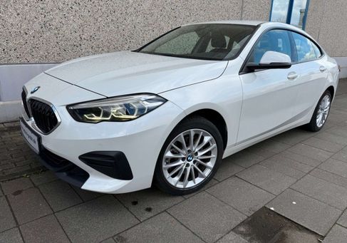 BMW 216, 2020