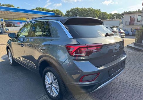 Volkswagen T-Roc, 2025