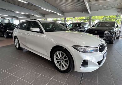 BMW 318, 2022