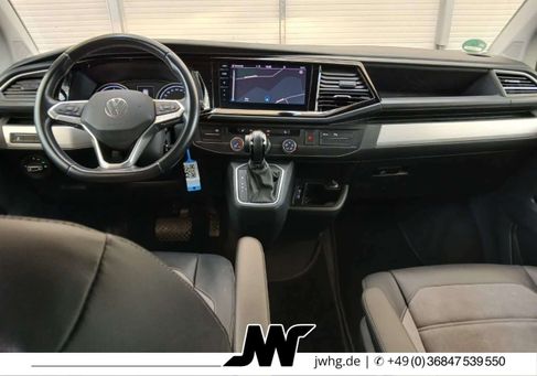 Volkswagen T6 Multivan, 2022