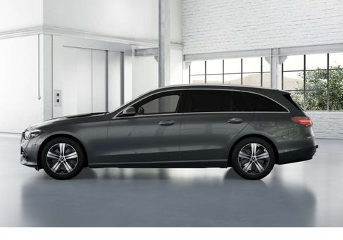 Mercedes-Benz C 300, 2022