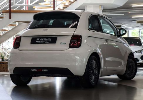 Fiat 500, 2023
