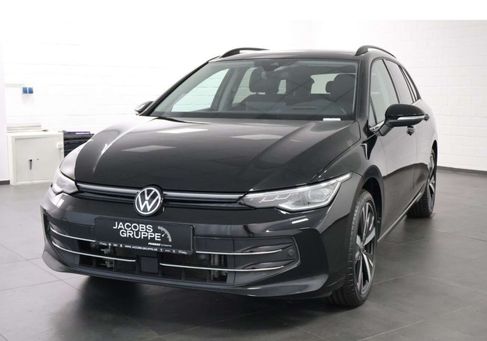 Volkswagen Golf, 2024