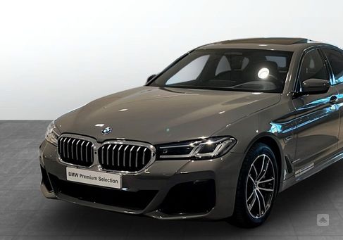BMW 545, 2022