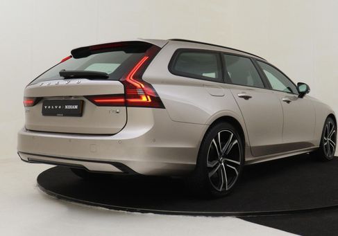 Volvo V90, 2025 3