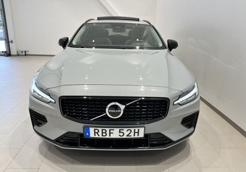 Volvo V60, 2025