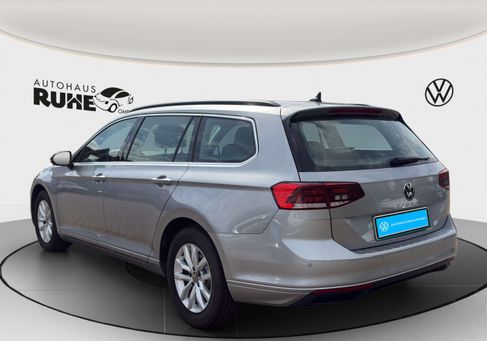 Volkswagen Passat Variant, 2023 3