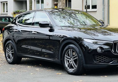 Maserati Levante, 2018