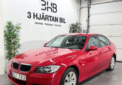 BMW 318, 2008