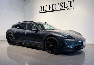 Porsche Taycan, 2022