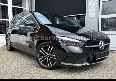 Mercedes-Benz B 180, 2024