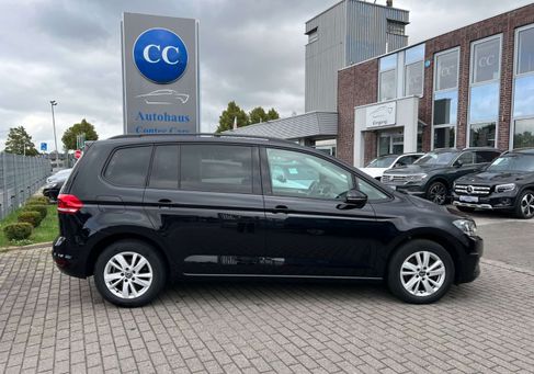 Volkswagen Touran, 2023
