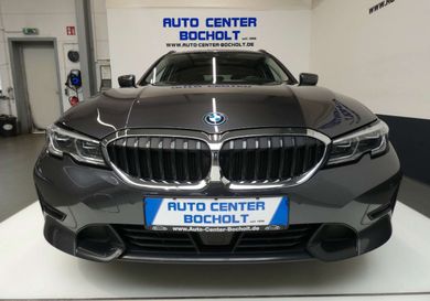 BMW 330, 2021