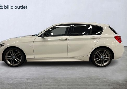 BMW 118, 2018