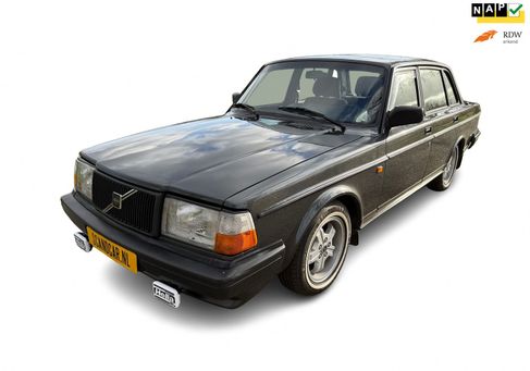 Volvo 240, 1988