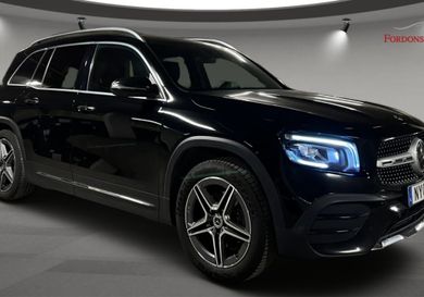 Mercedes-Benz GLB 200, 2022