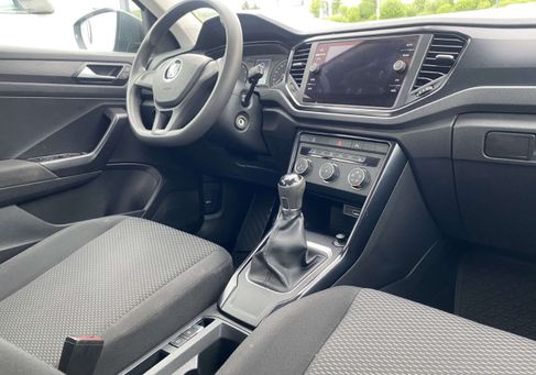 Volkswagen T-Roc, 2020